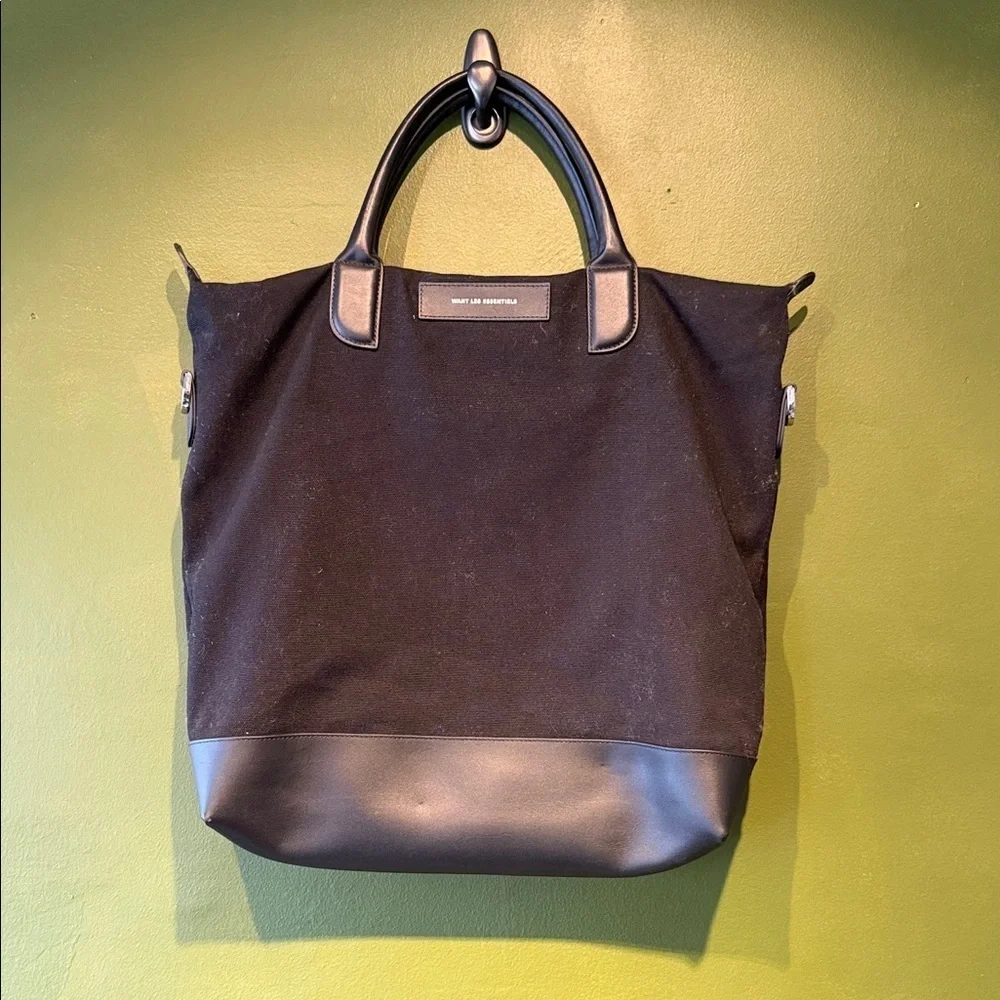 Want Les Essentials Branded O’Hare Black Leather Tote Bag